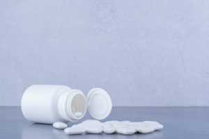 enclomiphene citrate and dim 4